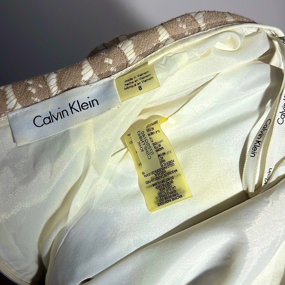 Calvin Klein Geometric White/Taupe Fully Lined Knee Length Skirt Size 8 - Picture 4 of 6